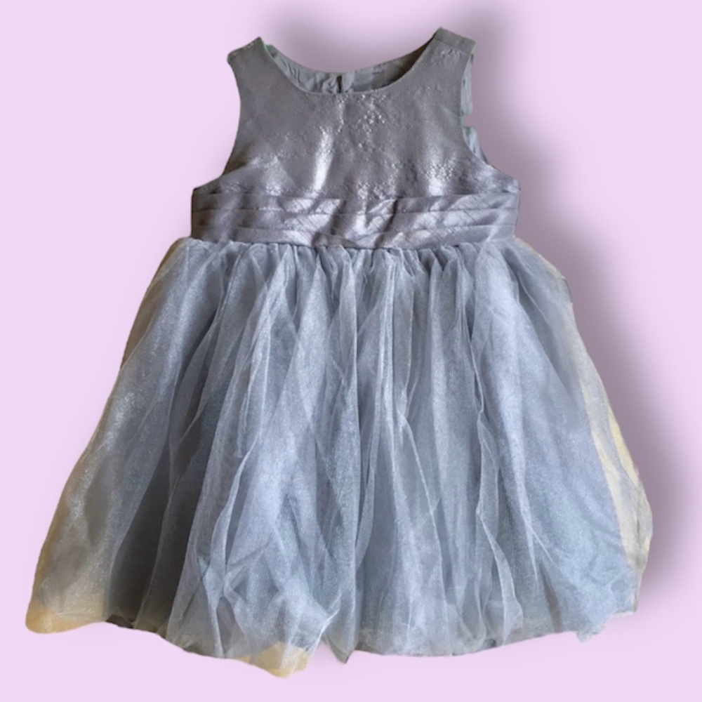 🦚2/$20🦚CLEARANCE! Baby dress NWT 18-24 m tulle silver Gray Old Navy